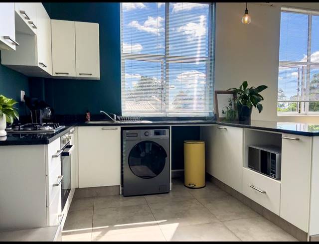 1 BEDROOM APARTMENT FOR SALE IN HILTON CENTRAL